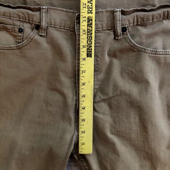 Levi’s 505 Khaki Jeans Mens Size 38x30 Brown Classic Straight Leg Denim 5 Pocket - Picture 8 of 10